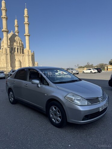 Nissan Tiida 2007, 272,000 km - 1.6 л - Bakı