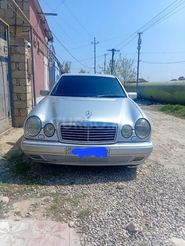 Mercedes 200 1996, 323,000 km - 2.0 l - Bakı