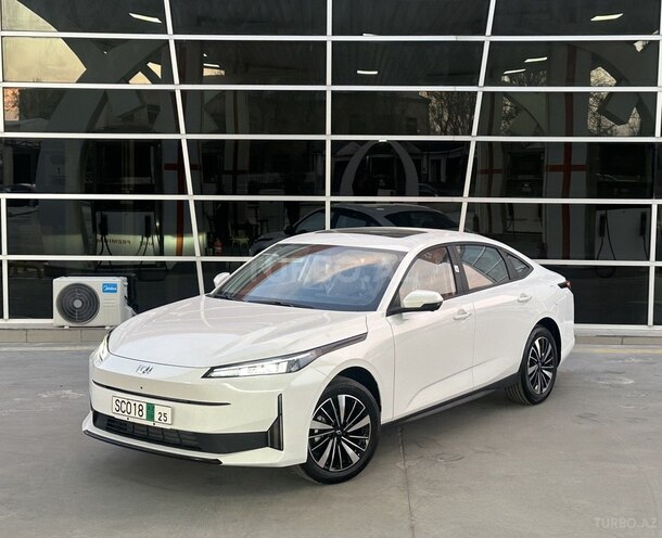 Changan Qiyuan A05 2025, 0 km - 1.5 л - Bakı