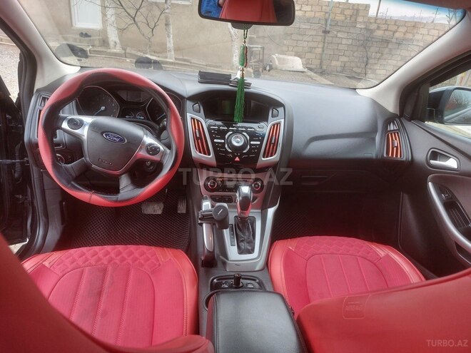 Ford Focus 2013, 275,000 km - 2.0 l - Bakı