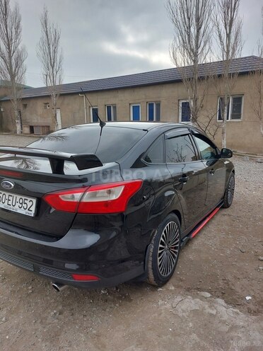 Ford Focus 2013, 275,000 km - 2.0 l - Bakı