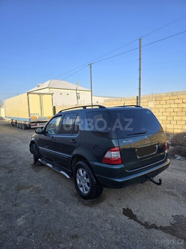 Mercedes ML 270 4MATIC 2000, 413,112 km - 2.7 l - Bakı