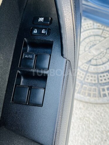 Toyota Corolla 2014, 181,833 km - 1.8 l - Bakı