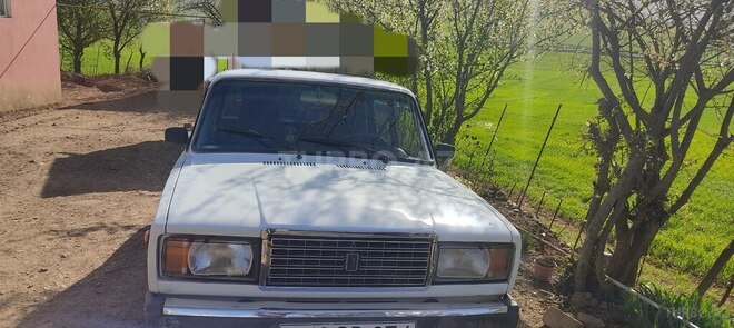 LADA (VAZ) 2107 2000, 95,000 km - 1.6 l - Lerik