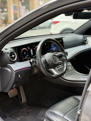 Mercedes E 300 de 2021, 93,000 km - 2.0 л - Gəncə