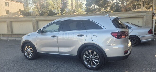 Kia Sorento 2018, 75,000 km - 2.0 l - Bakı