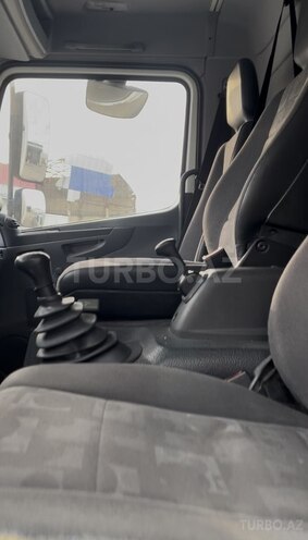 Mercedes Atego 818 2010, 427,000 km - 4.3 l - Bakı