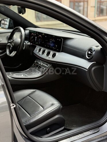 Mercedes E 300 de 2021, 93,000 km - 2.0 л - Gəncə