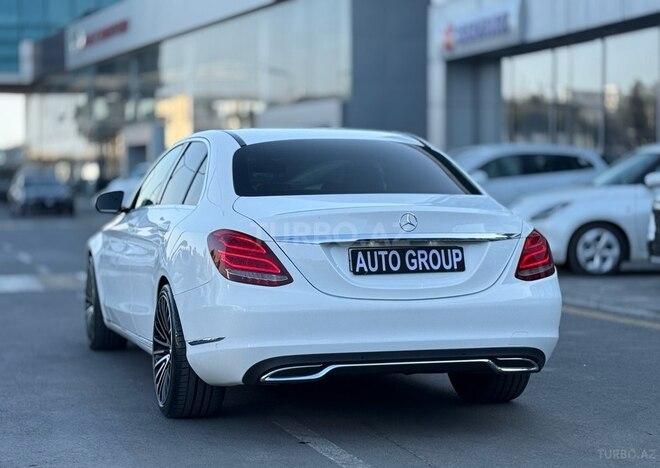 Mercedes C 300-7