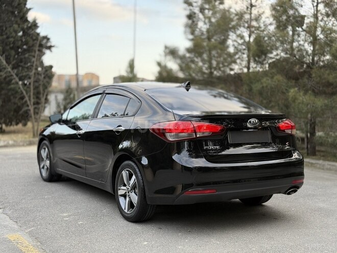 Kia Forte 2017, 170,000 km - 2.0 l - Bakı