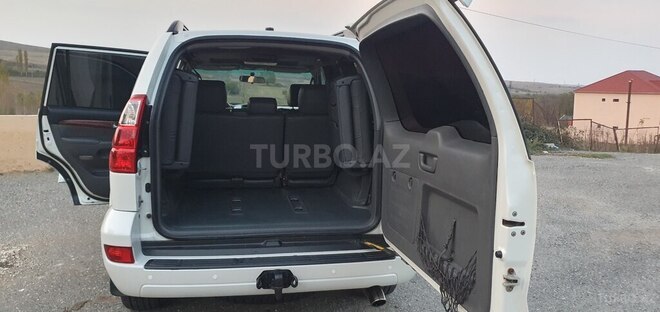 Toyota Land Cruiser Prado 2008, 245,000 km - 4.0 l - Naftalan
