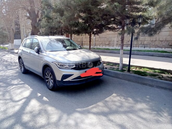 Volkswagen Tiguan 2022, 9,700 km - 1.4 l - Bakı