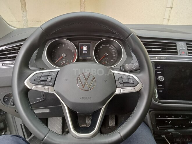 Volkswagen Tiguan 2022, 9,700 km - 1.4 l - Bakı