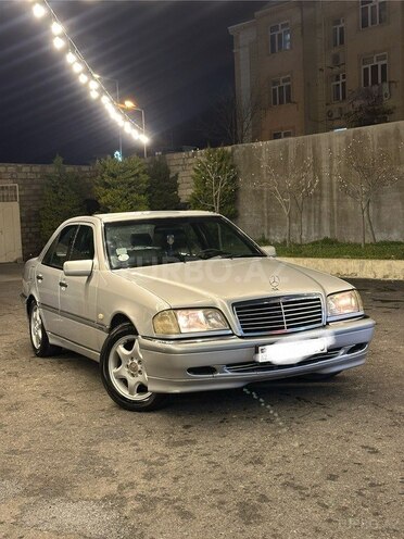 Mercedes C 240 2000, 355,000 km - 2.4 l - Bakı