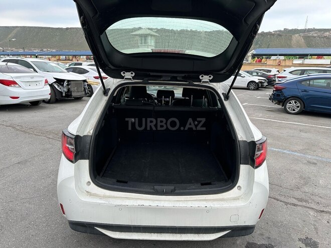 Toyota Corolla 2019, 71,200 km - 1.8 l - Bakı