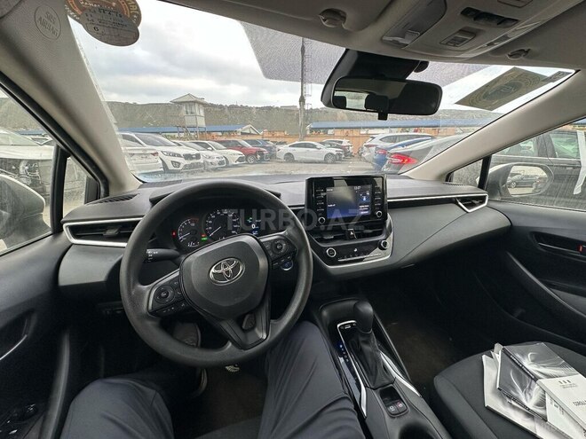 Toyota Corolla 2019, 71,200 km - 1.8 l - Bakı