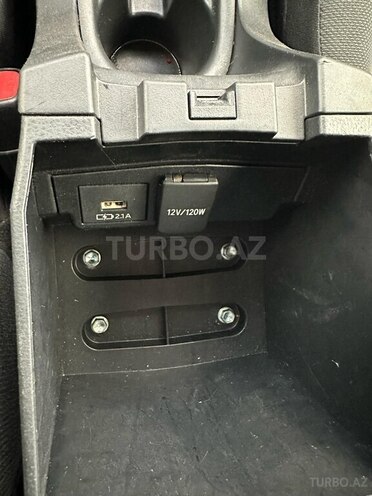 Toyota Corolla 2019, 71,200 km - 1.8 l - Bakı