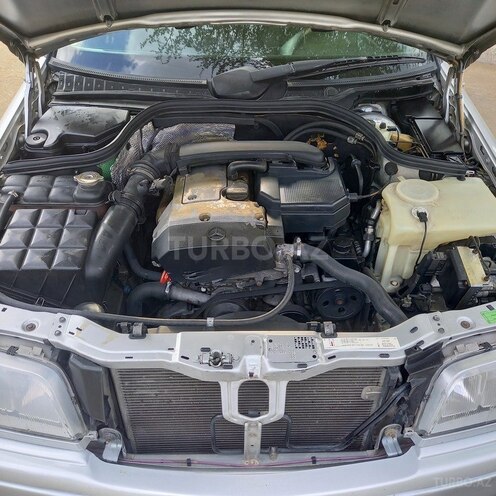 Mercedes C 180 1996, 368,000 km - 1.8 l - Qazax