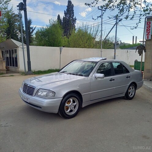 Mercedes C 180 1996, 368,000 km - 1.8 l - Qazax