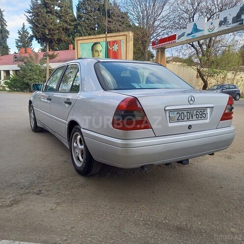 Mercedes C 180 1996, 368,000 km - 1.8 l - Qazax
