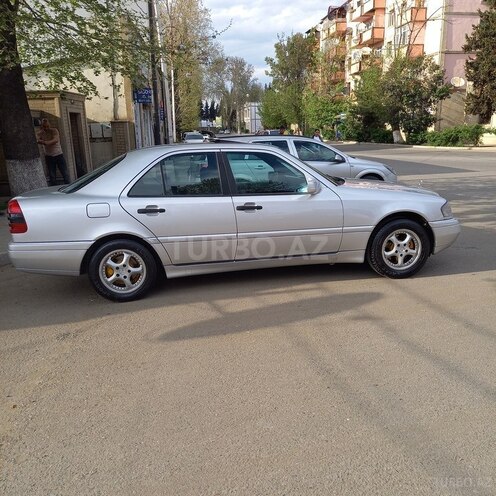 Mercedes C 180 1996, 368,000 km - 1.8 l - Qazax