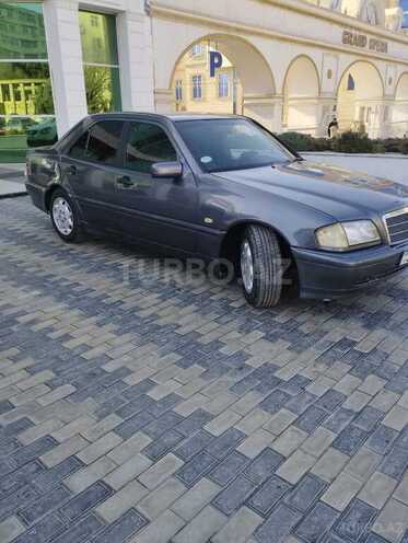 Mercedes C 220 d 1999, 567,000 km - 2.2 л - Bakı