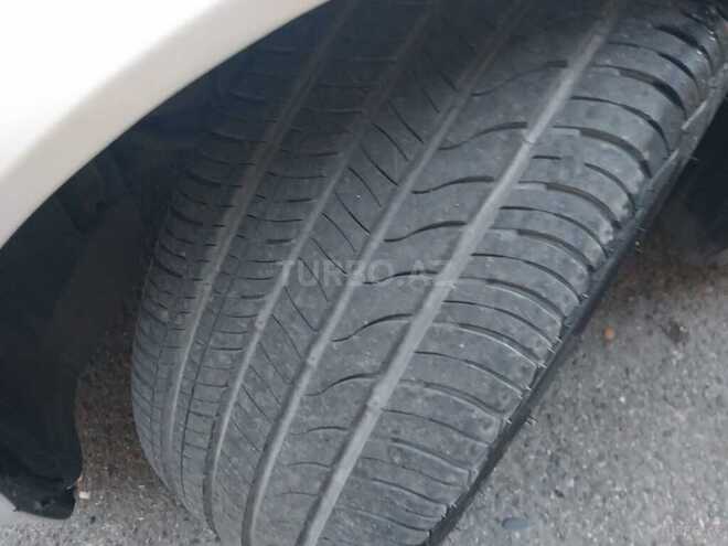 BMW 325 2002, 340,000 km - 2.5 l - Bakı