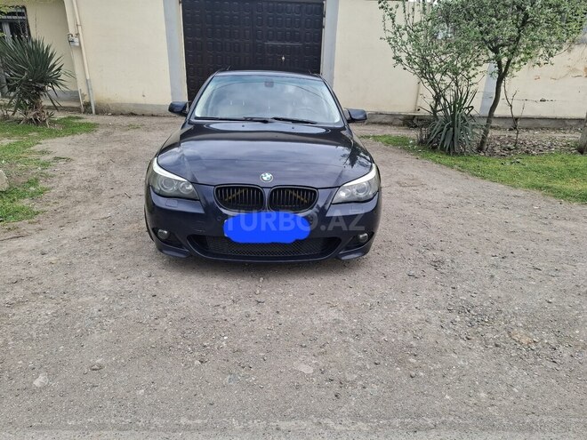 BMW 530e 2003, 276,000 km - 3.0 l - Biləsuvar