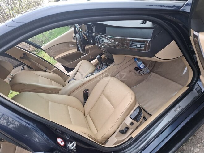 BMW 530e 2003, 276,000 km - 3.0 l - Biləsuvar