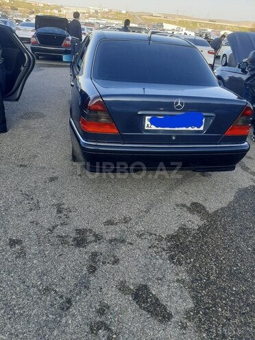 Mercedes C 200 1999, 240,087 km - 2.0 l - Bakı