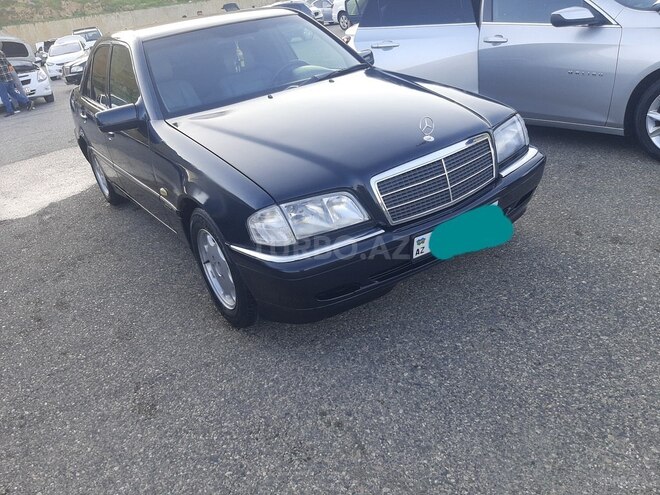 Mercedes C 200 1999, 240,087 km - 2.0 l - Bakı