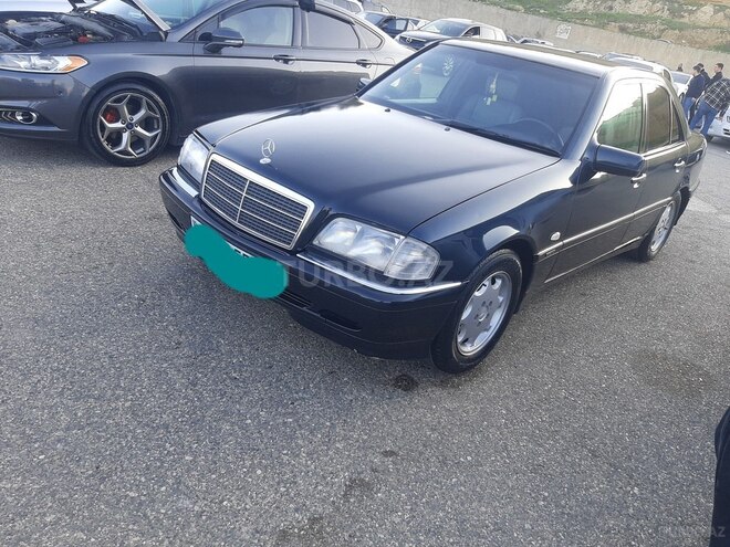 Mercedes C 200 1999, 240,087 km - 2.0 l - Bakı