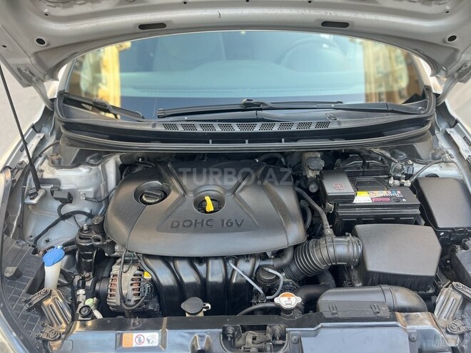 Hyundai Elantra 2013, 203,223 km - 1.8 l - Bakı