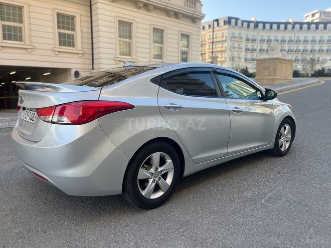 Hyundai Elantra 2013, 203,223 km - 1.8 l - Bakı
