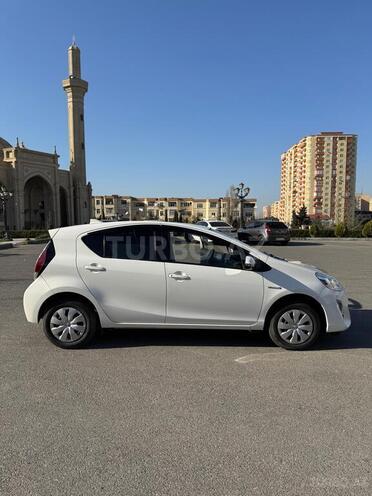 Toyota Aqua 2017, 65,649 km - 1.5 l - Bakı