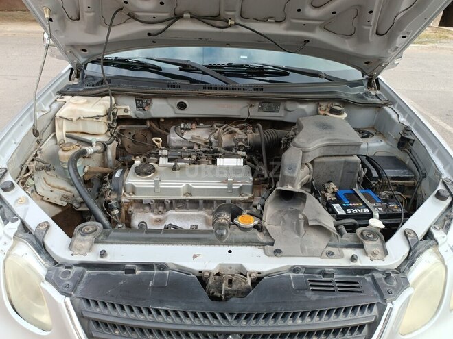 Mitsubishi Airtrek 2002, 270,000 km - 2.0 l - Şirvan