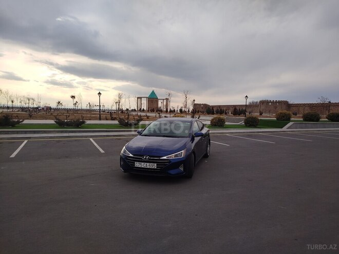 Hyundai Elantra 2019, 137,599 km - 2.0 l - Naxçıvan
