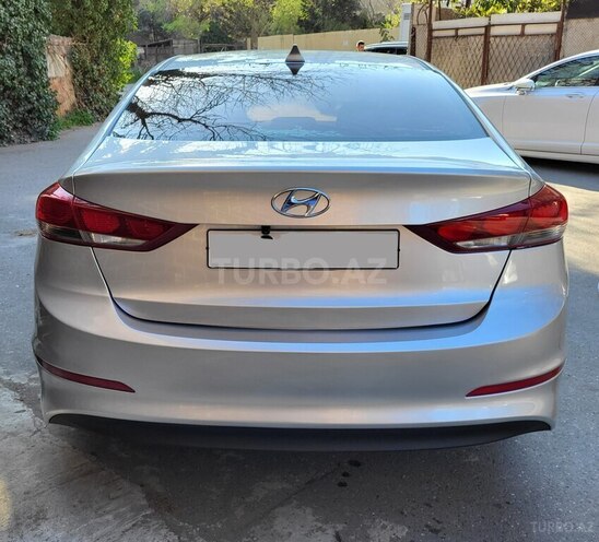Hyundai Elantra 2016, 141,394 km - 2.0 л - Bakı