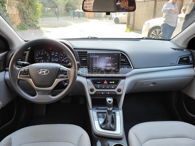 Hyundai Elantra 2016, 141,394 km - 2.0 л - Bakı