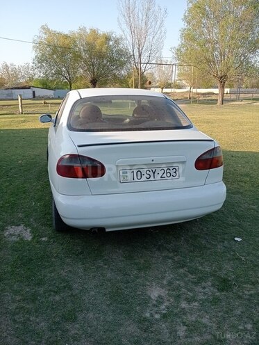 Daewoo Lanos 1997, 379,678 km - 1.6 l - Salyan