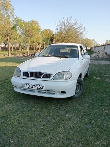 Daewoo Lanos 1997, 379,678 km - 1.6 l - Salyan