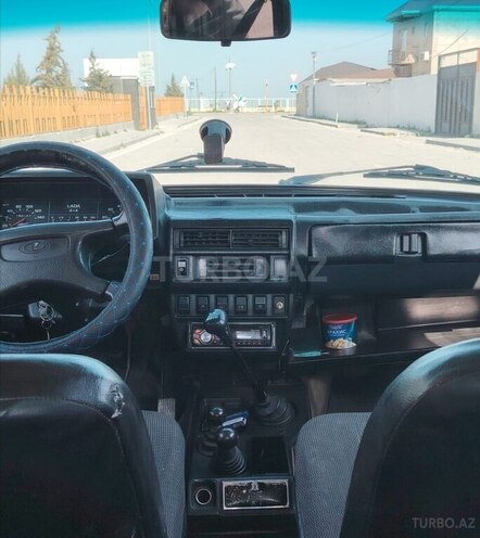 LADA (VAZ) Niva 1995, 300,000 km - 1.7 л - Bakı