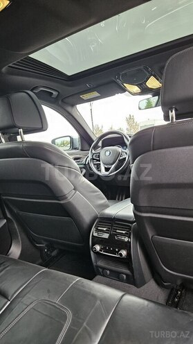BMW 520 2017, 210,000 km - 2.0 l - Bakı