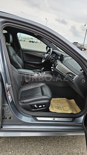 BMW 520 2017, 210,000 km - 2.0 l - Bakı
