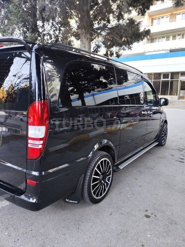 Mercedes Viano-3