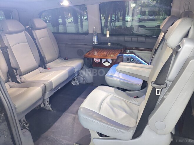 Mercedes Viano-19