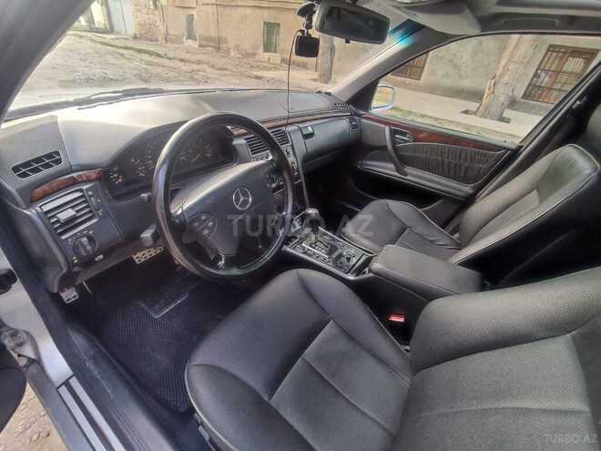 Mercedes E 220 d 1999, 494,000 km - 2.2 l - Gəncə