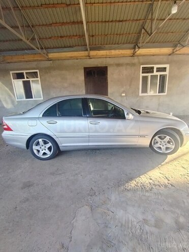 Mercedes C 240 2000, 321,000 km - 2.6 l - Bakı