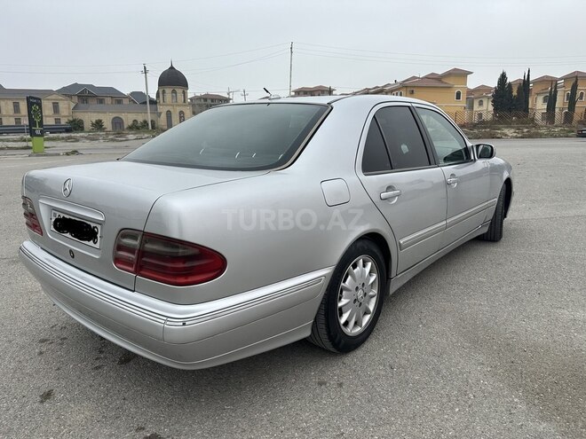 Mercedes E 270 2001, 430,000 km - 2.7 l - Bakı
