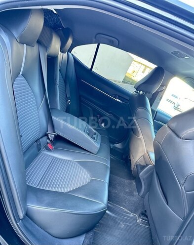 Toyota Camry 2018, 130,000 km - 2.5 l - Bakı